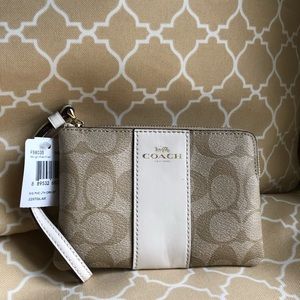 NWT Coach Wristlet